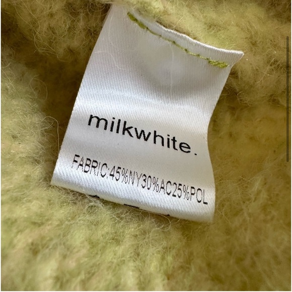 Milkwhite sweater - Picture 6 of 9